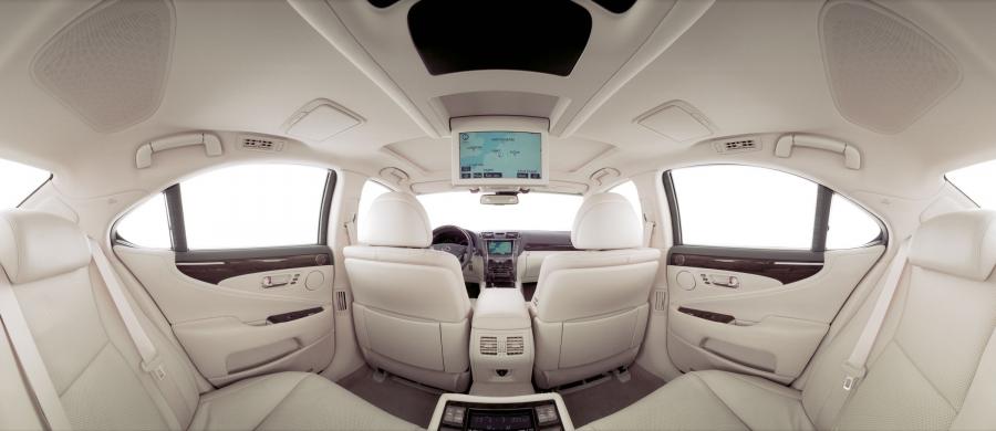  Lexus LS460 2006 года  (фото 117 из 200)
